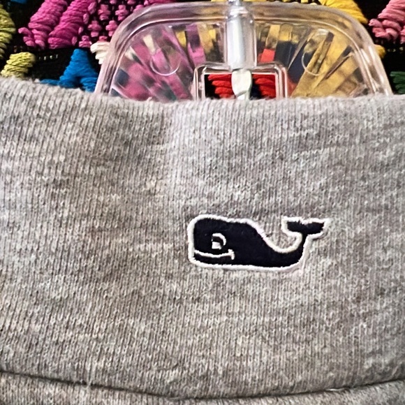 Gray vineyard, vines, men’s sweatshirt, size medium - Picture 5 of 5